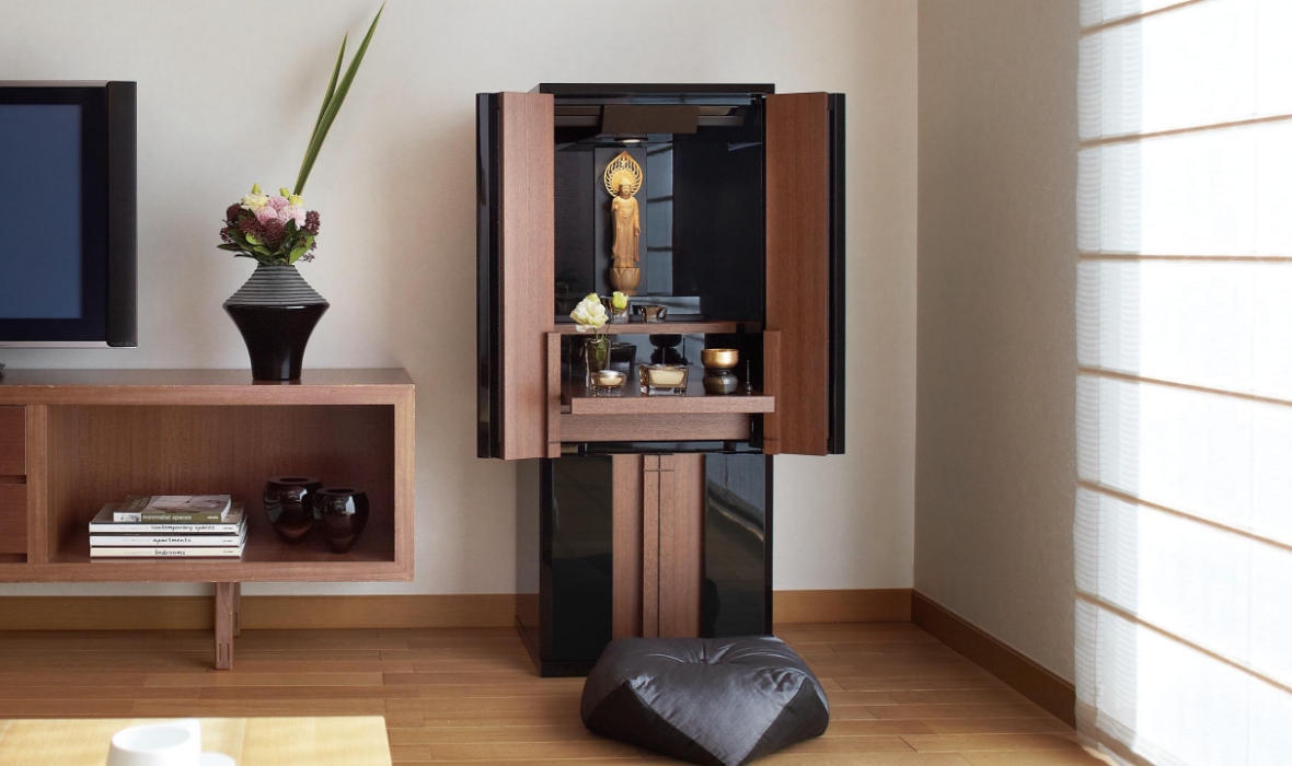 部屋と仏壇画像